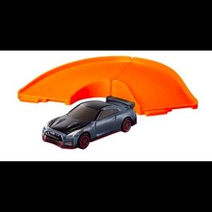 GT-R Nismo toy car